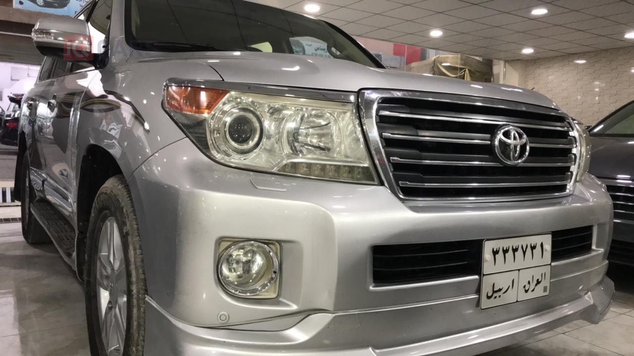 تۆیۆتا لاند کروزەر